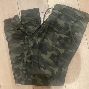 Camouflage joggers